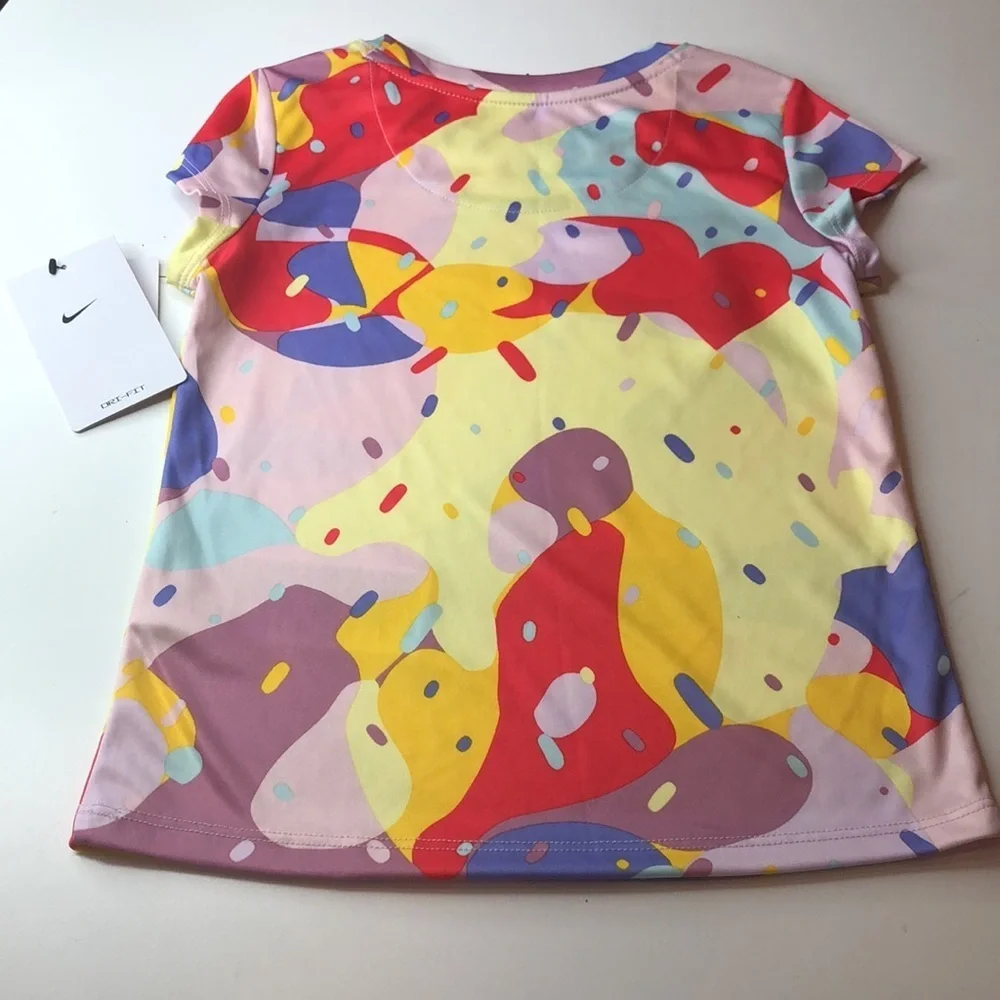 NEW Nike Multicolor Abstract Dry Fit Short Sleeve T-Shirt Girls 5-6 M NWT